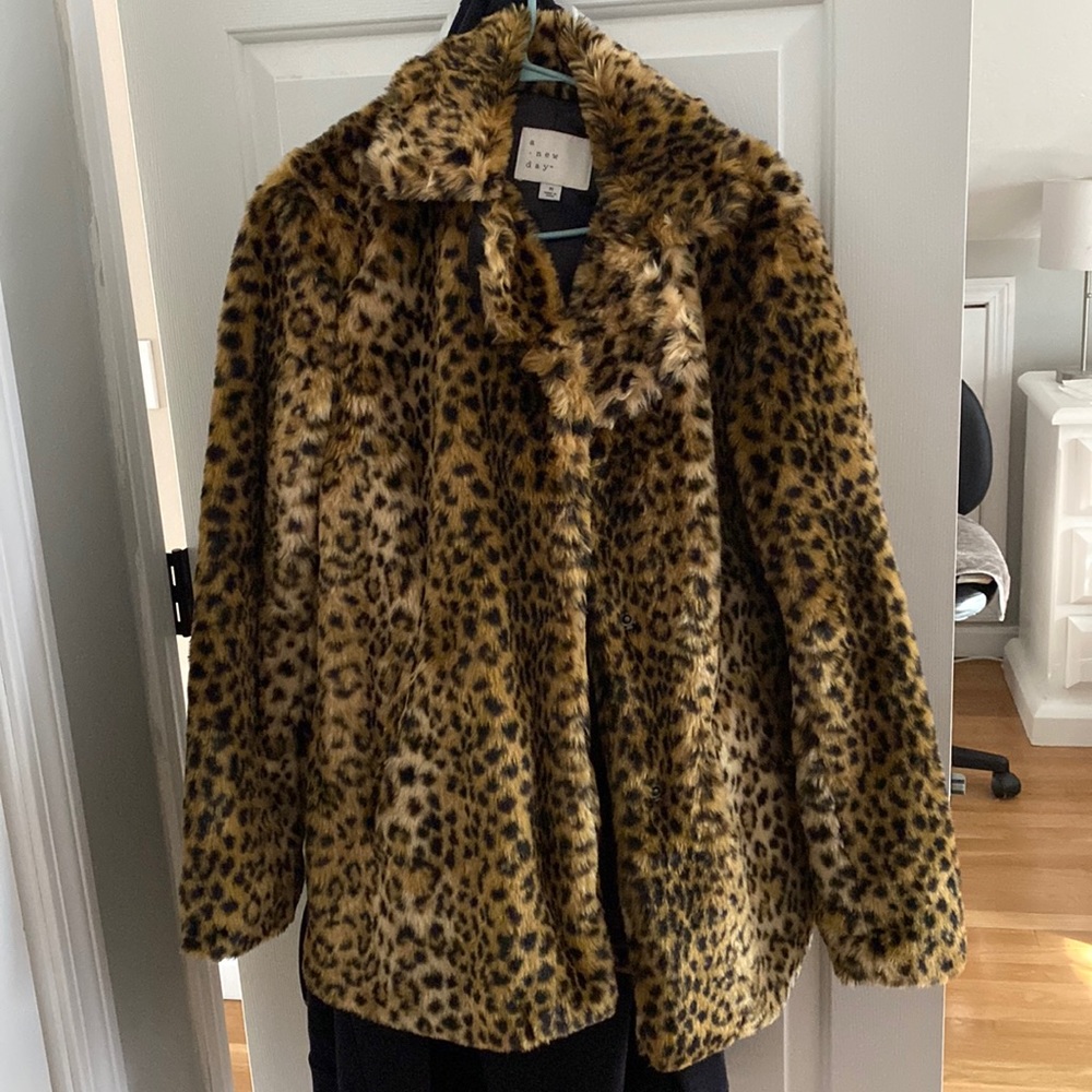 Cheetah faux fur coat